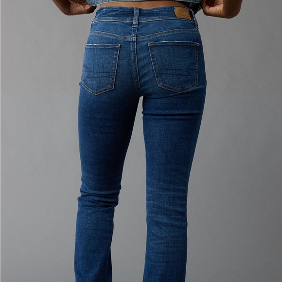 Low-Rise Bootcut Jean AE - Picture 2 of 8